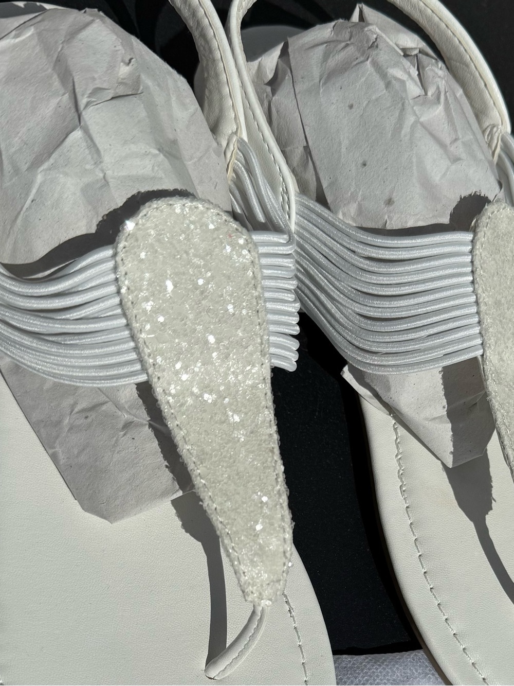 Dream Pairs White Glitter T-Strap Thong Sandals